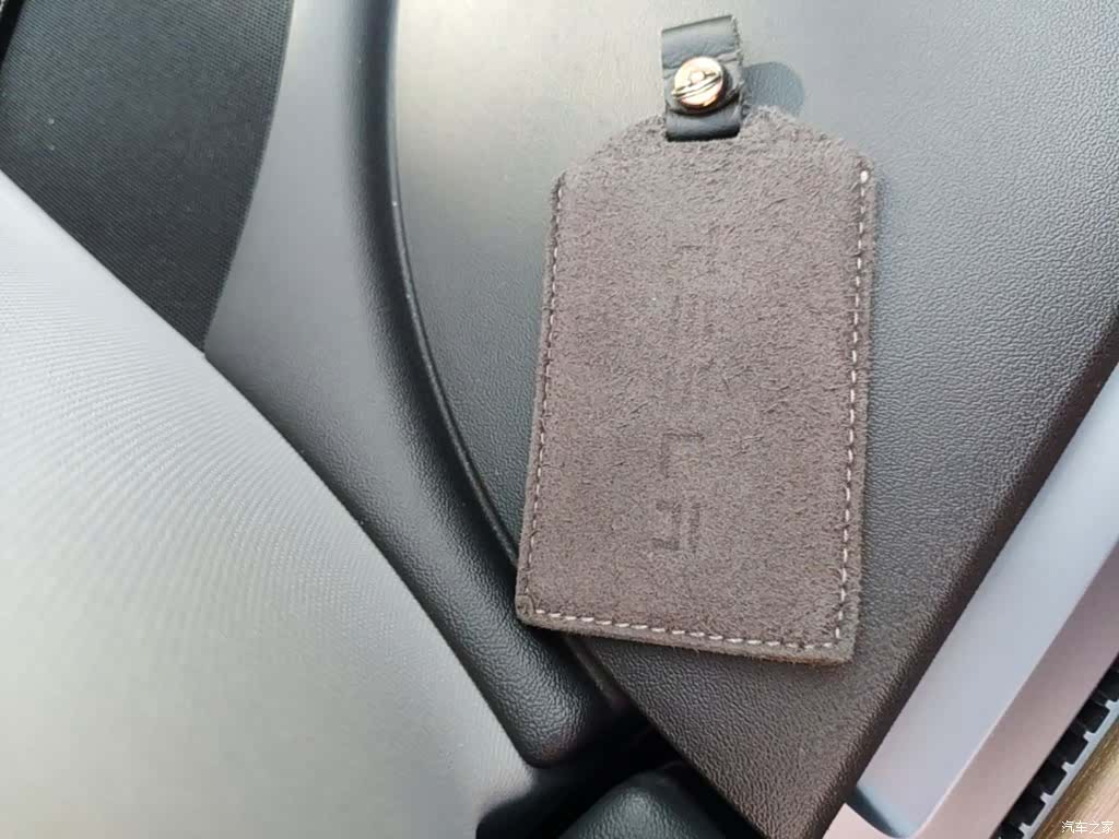 Tesla Model Y, 2021 9