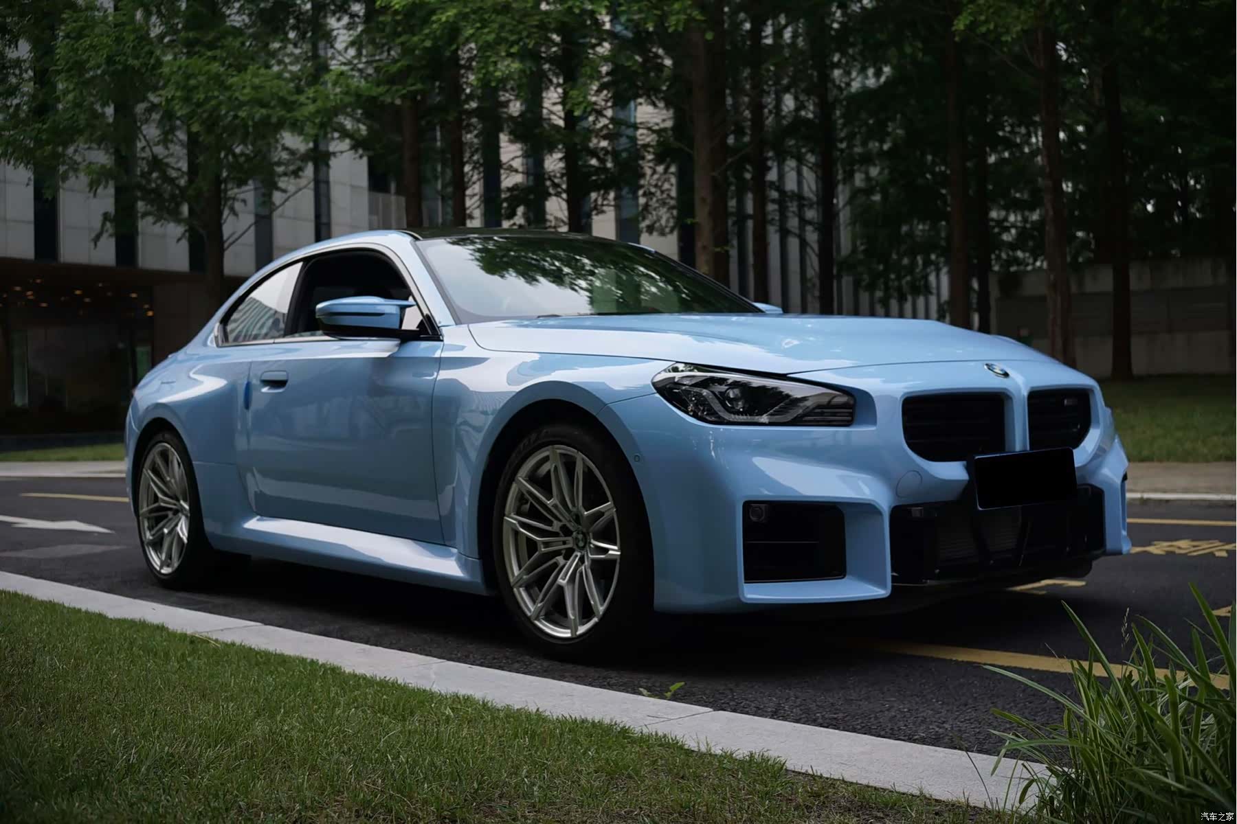 BMW M2, 2025 3