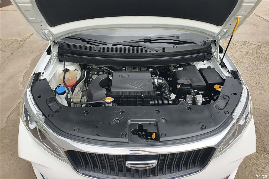 Geely X3, 2022 10