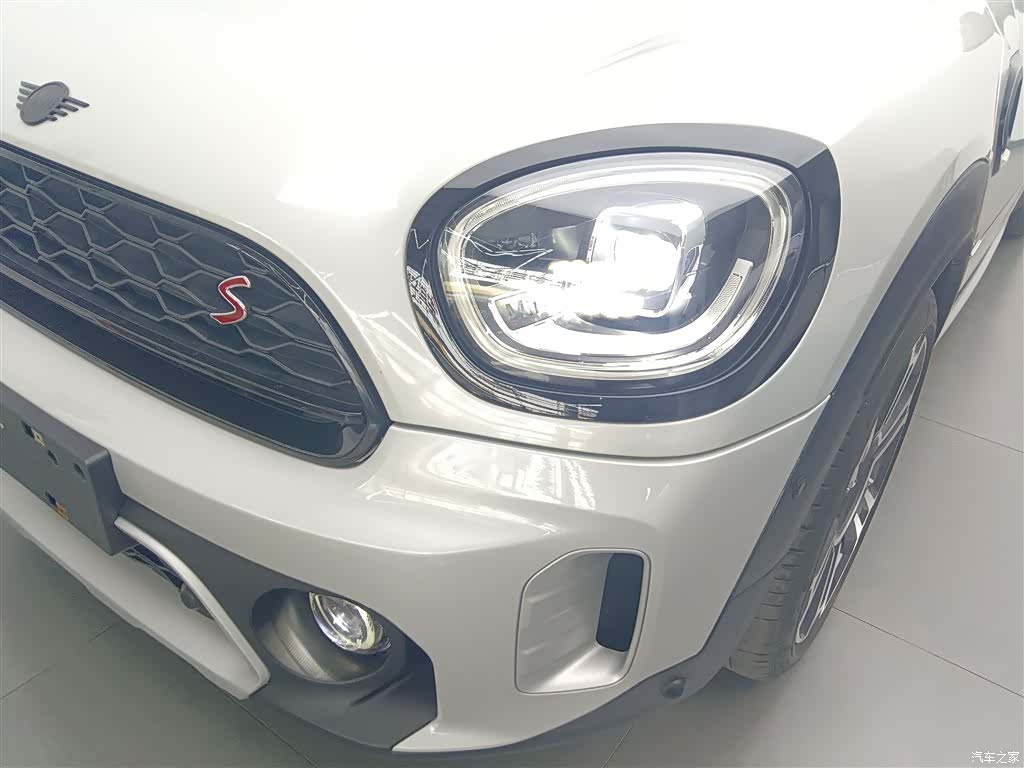 Mini Countryman, 2022 21
