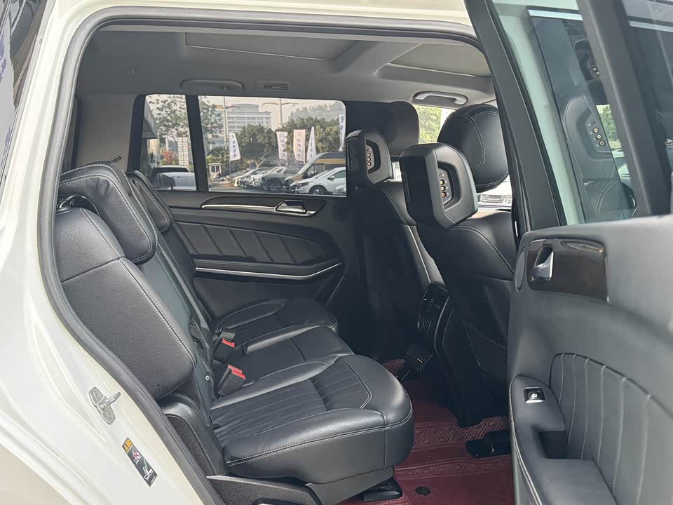 Mercedes-Benz GL grade