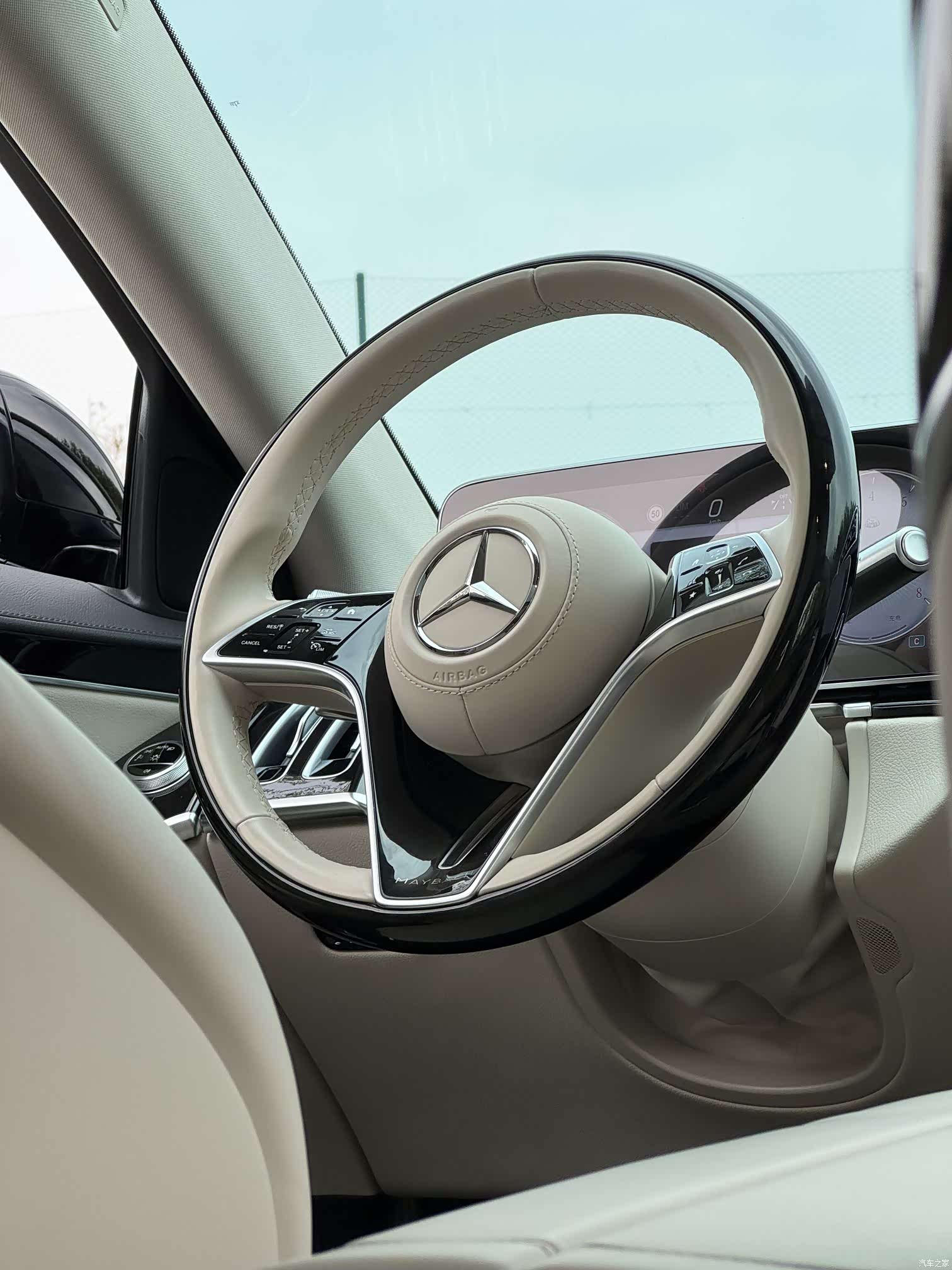 Maybach S-Class, 2024 21
