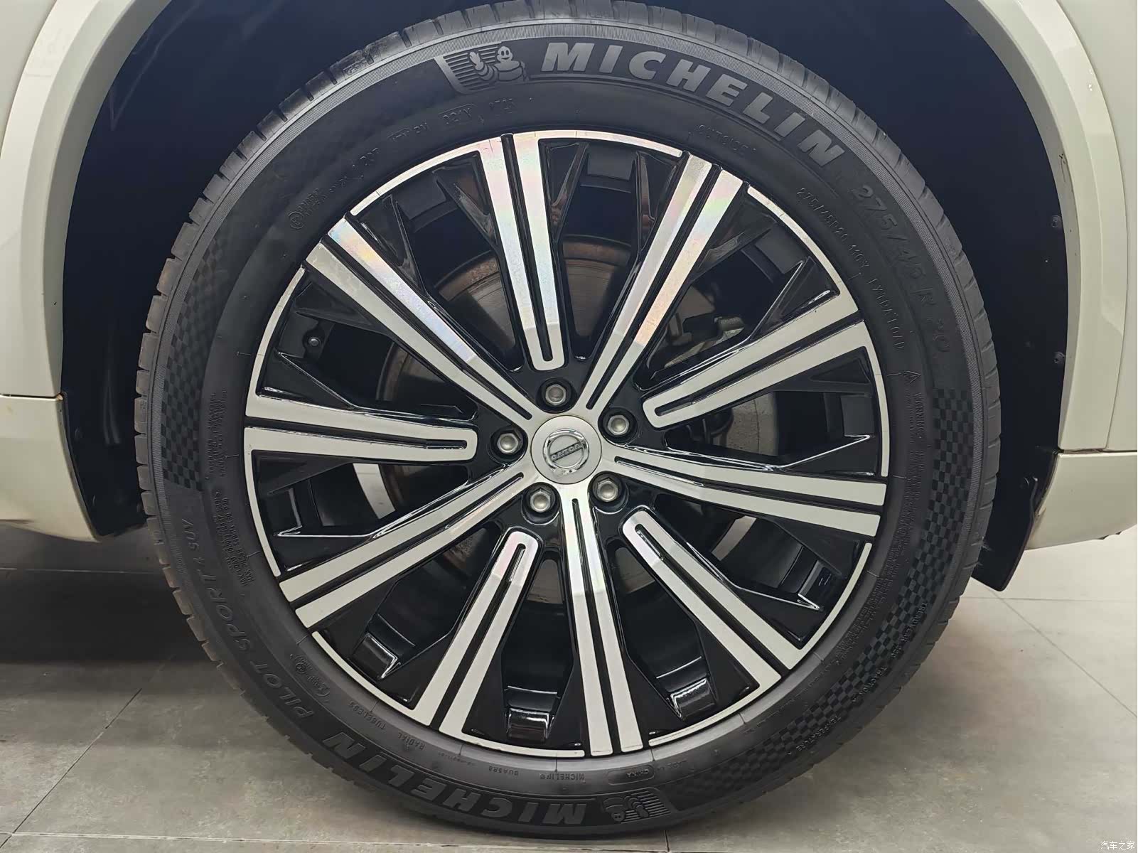 Volvo XC90, 2022 18