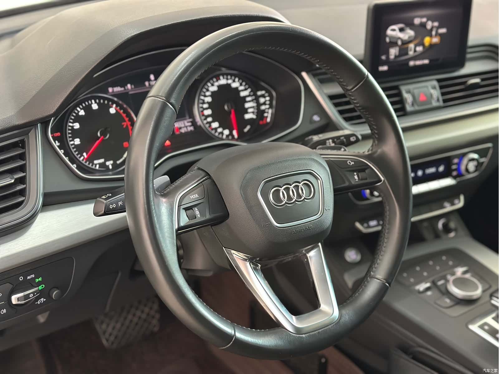 Audi Q5L, 2021 6