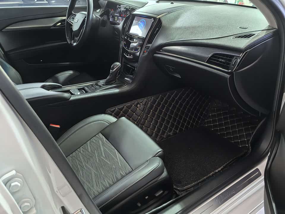 Cadillac ATS-L