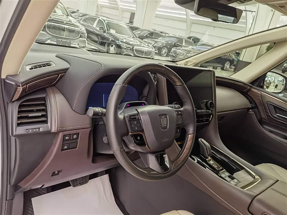 Toyota Wilfa