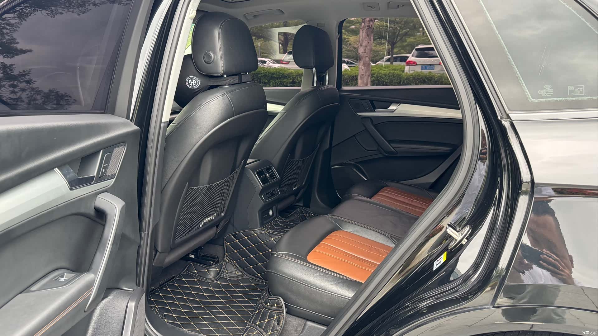 Audi Q5L, 2020 11
