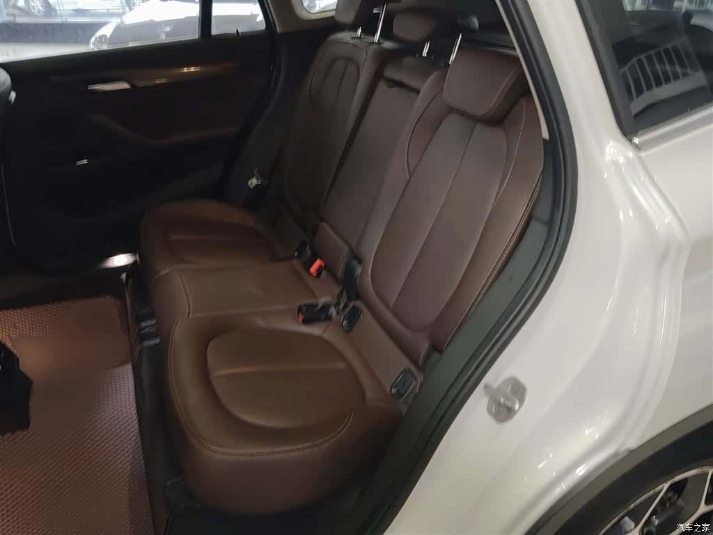 BMW X1, 2018 13
