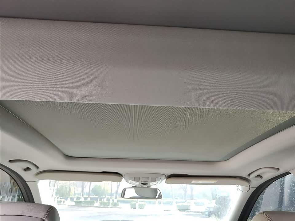 Mercedes-Benz R-class