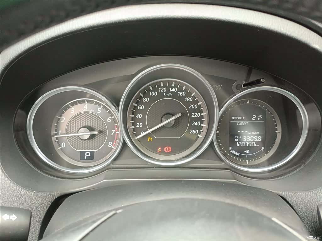 Mazda Atenza, 2015 8
