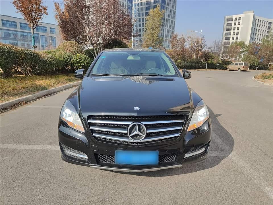Mercedes-Benz R-class