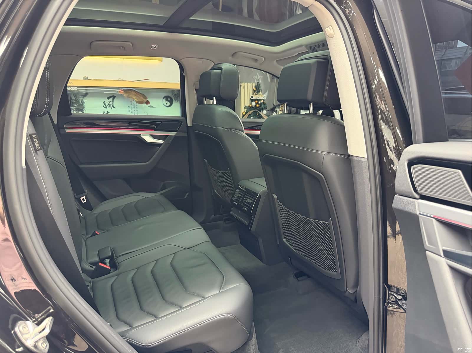 Volkswagen Touareg, 2019 25