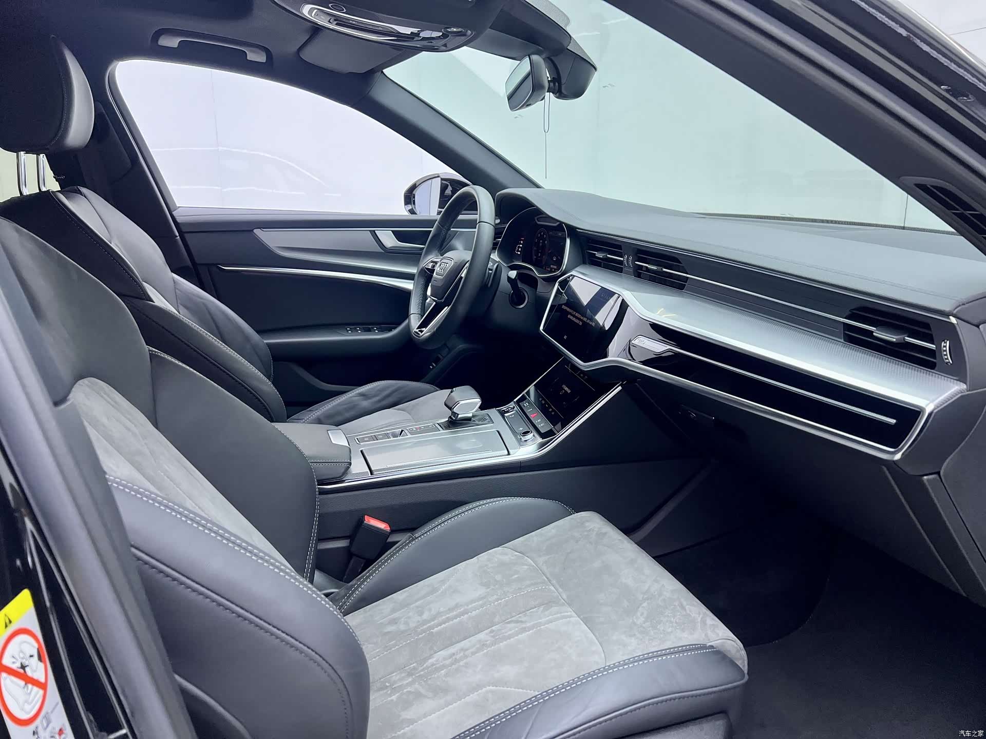 Audi A6L, 2021 34