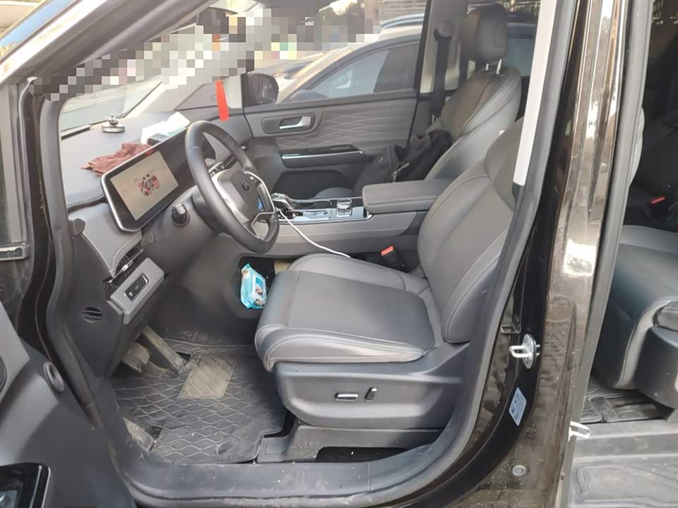 JAC Refine Ruifeng RF8