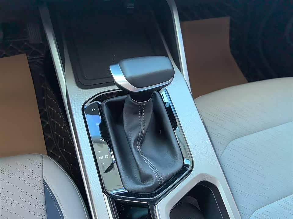 Geely Emgrand Geely Emgrand