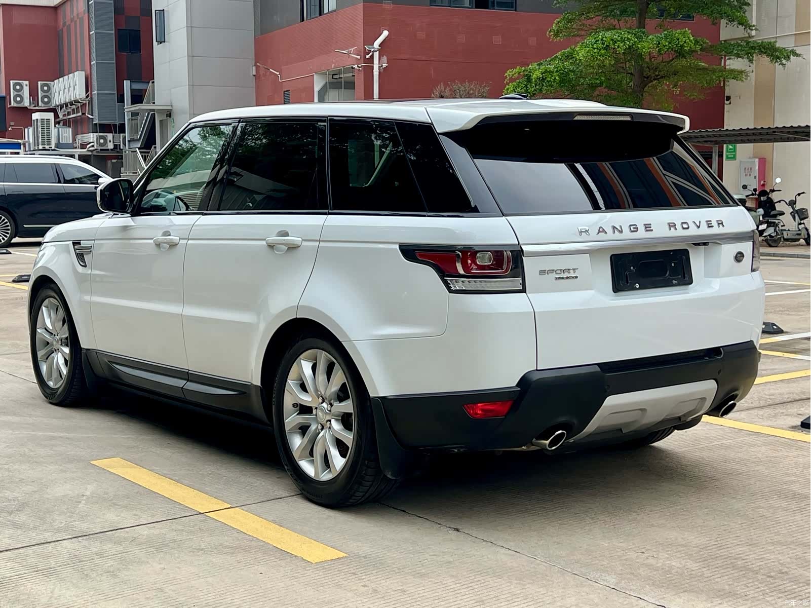 Land Rover Range Rover, 2016 3