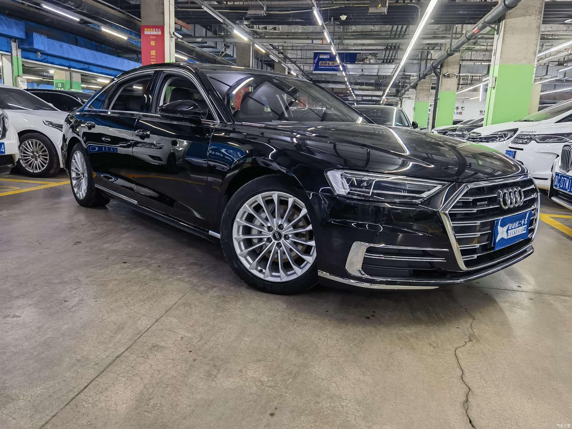 Audi A8L, 2021 3