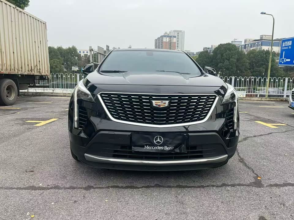 Cadillac XT4