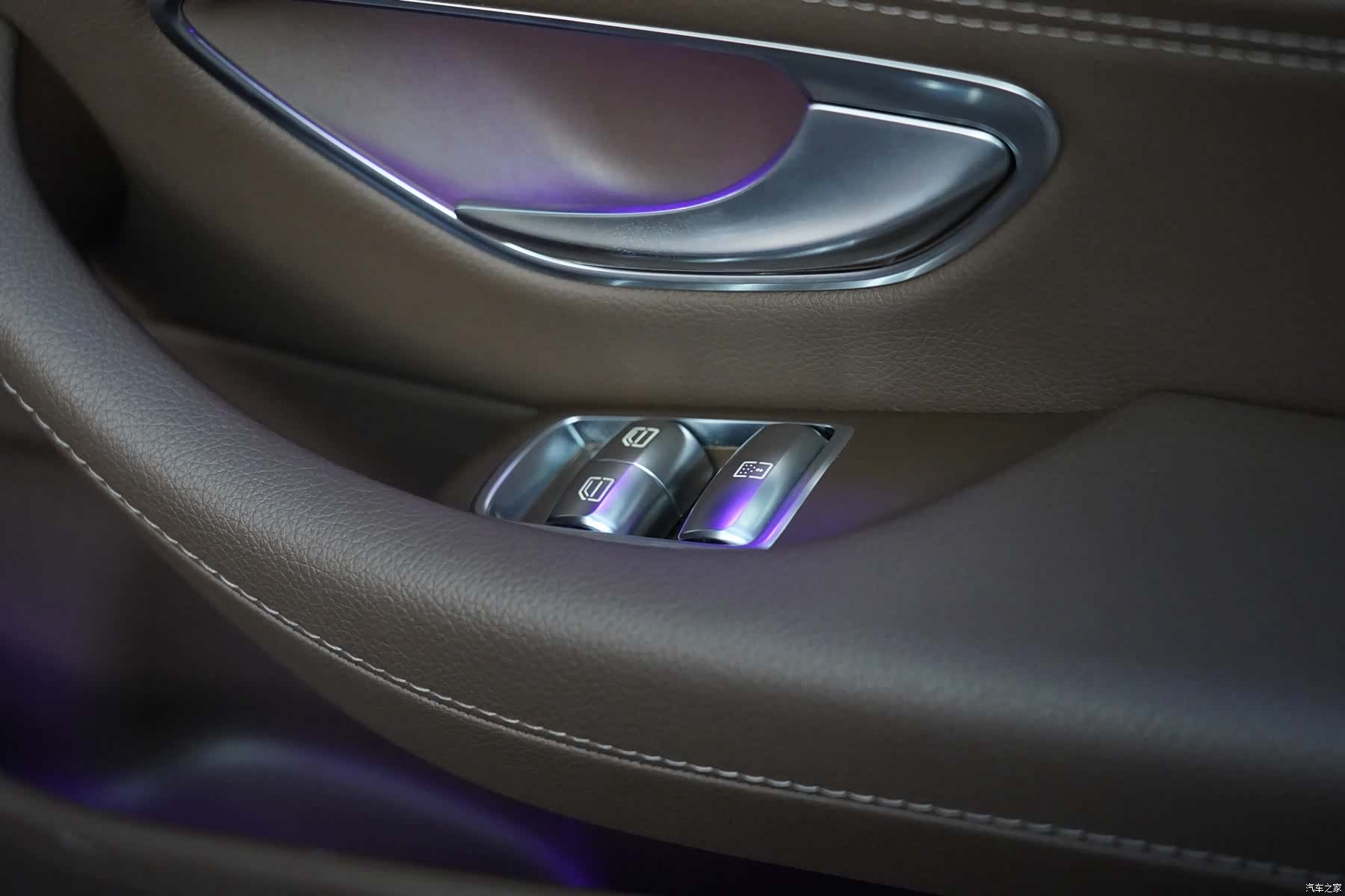 Mercedes-Benz E-Class, 2021 20