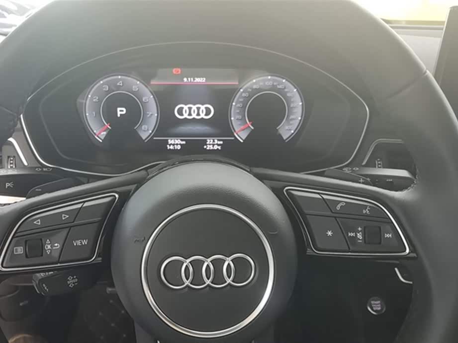 Audi A4L