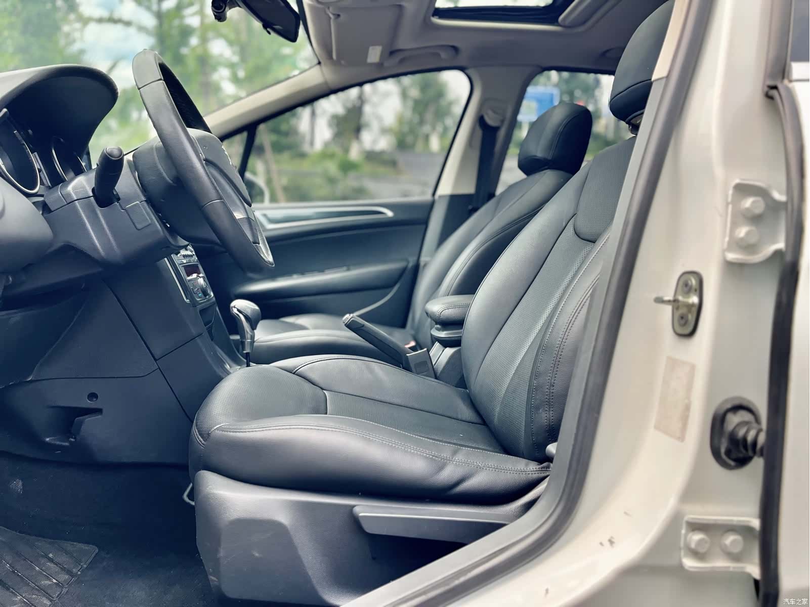 Peugeot 308, 2014 19