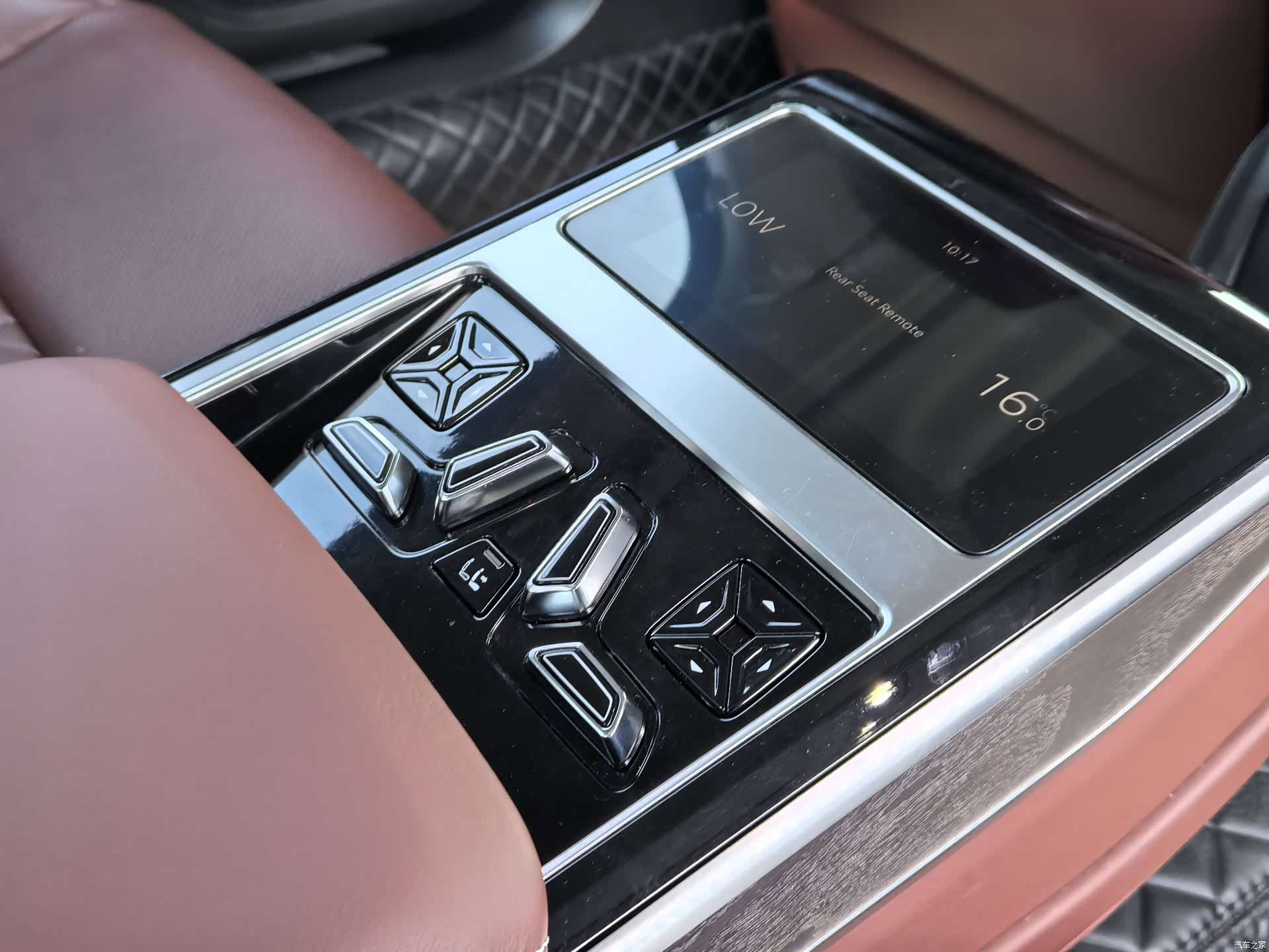 Audi A8L, 2023 12