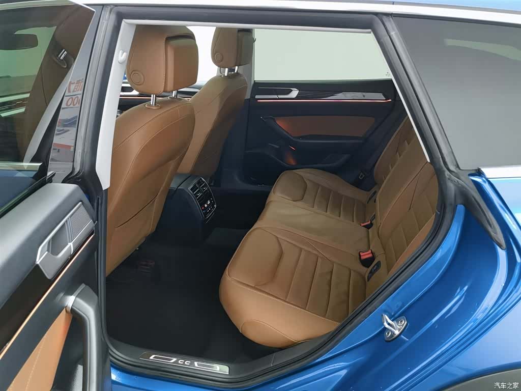 Volkswagen CC, 2021 15