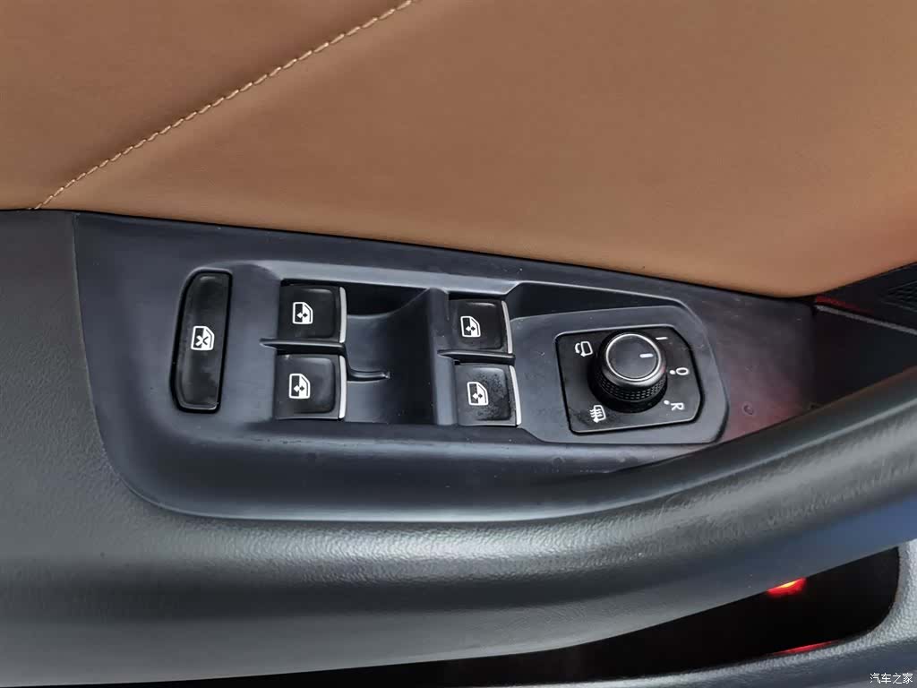 Volkswagen CC, 2021 9