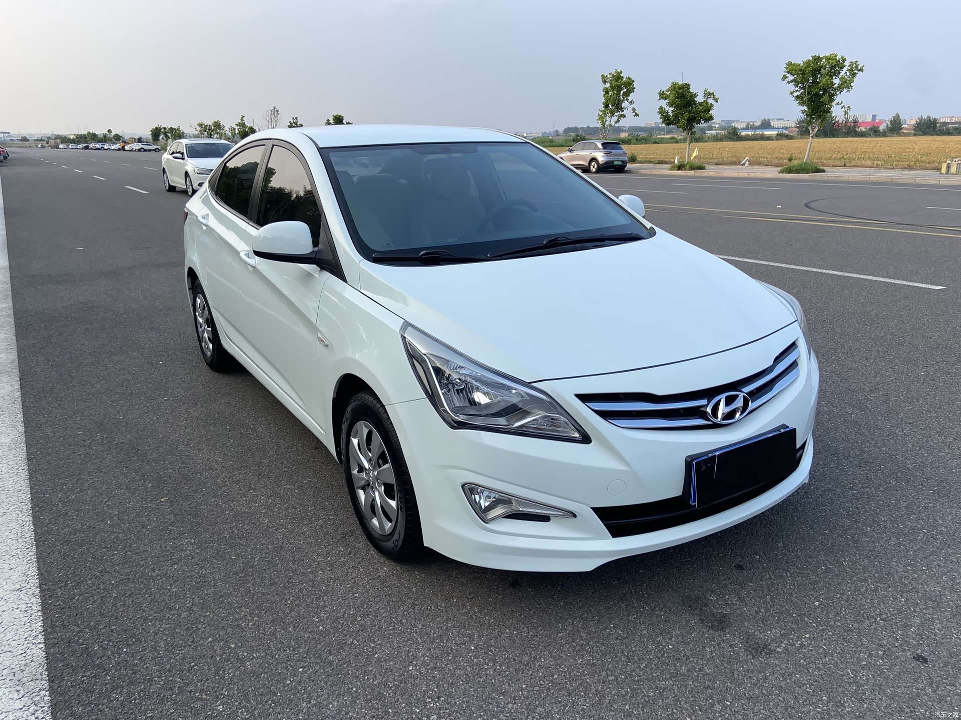Hyundai GLS, 2014 3