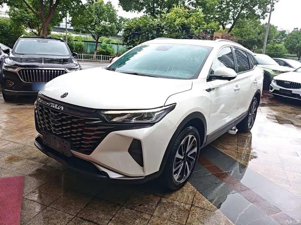DongFeng AX7, 2022 2