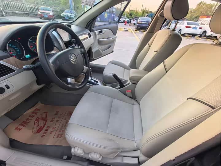 Buick Excelle 2015 1.5L АКПП jing dian xing