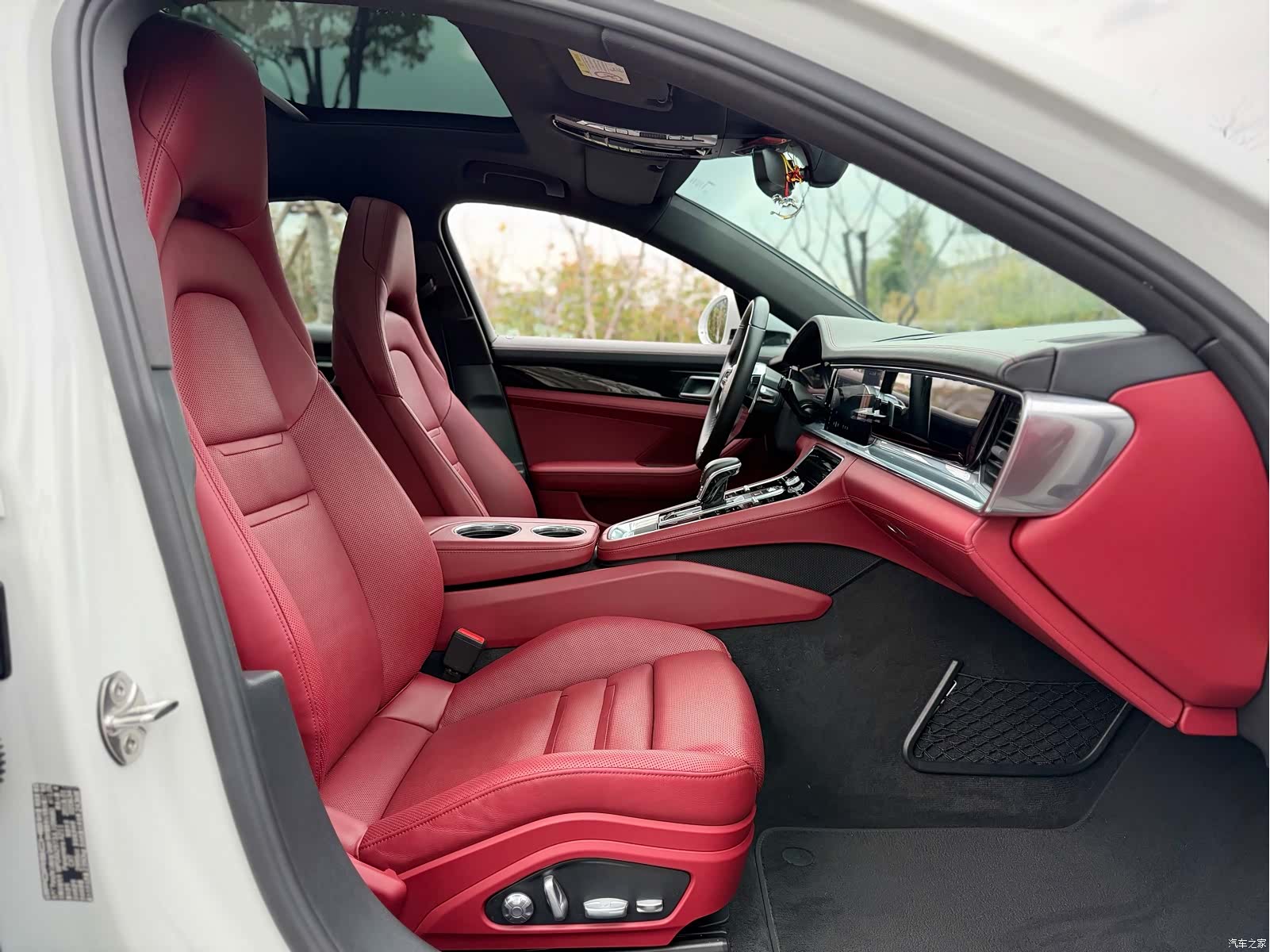 Porsche Panamera, 2018 14