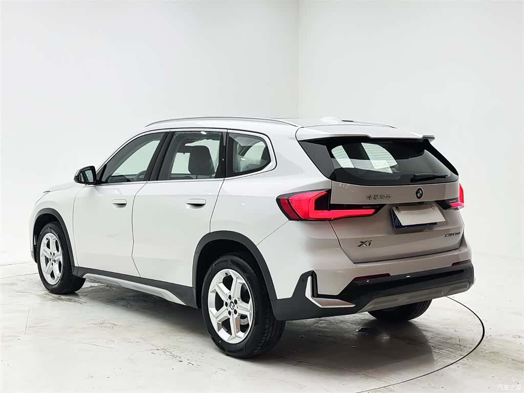 BMW X1, 2023 4