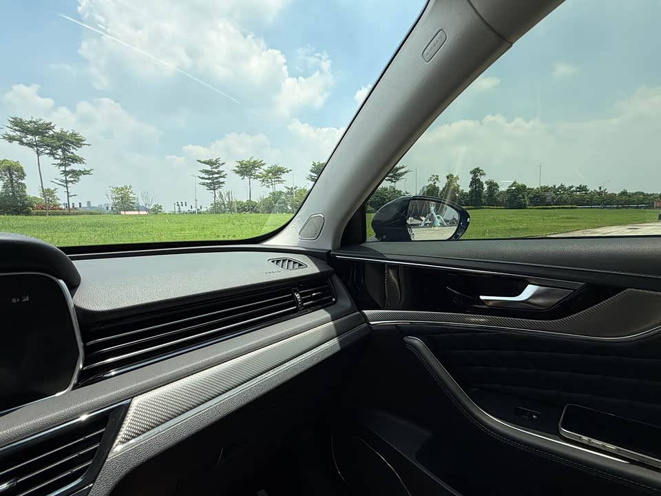 Hongqi HS5 Hongqi HS5