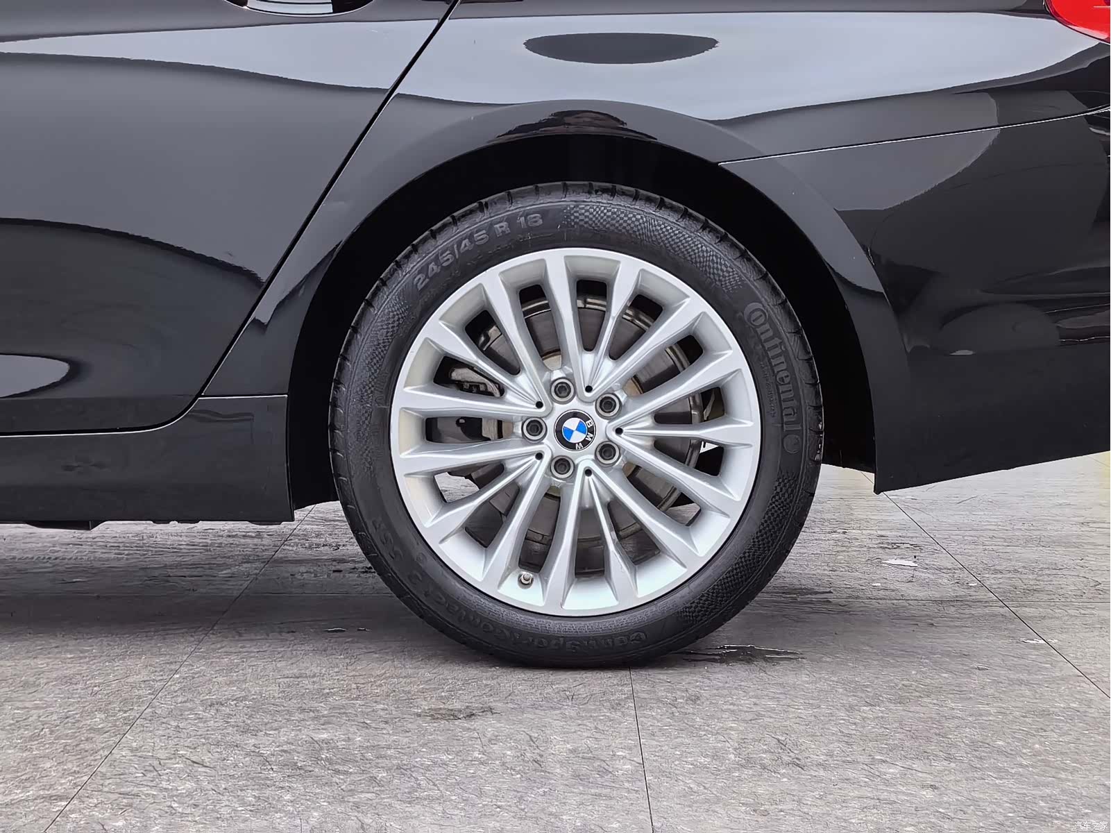 BMW 5 Series, 2020 17