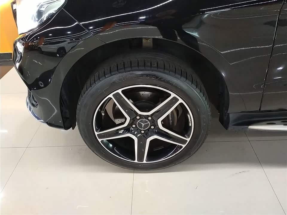 Mercedes-Benz GLE