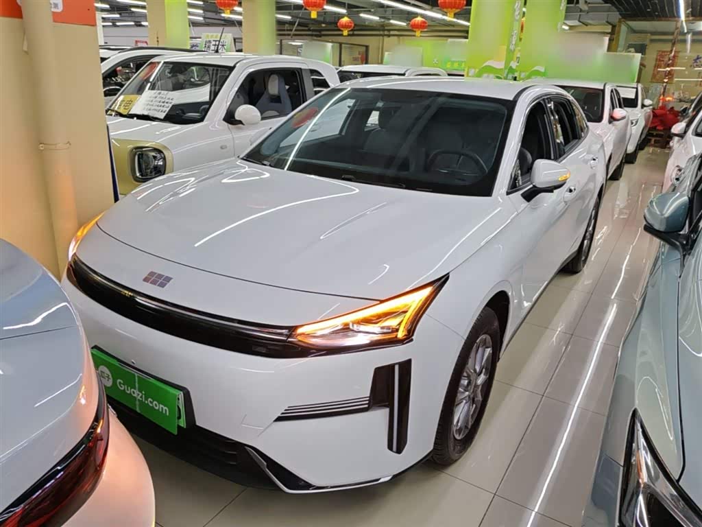 Geely Galaxy L6