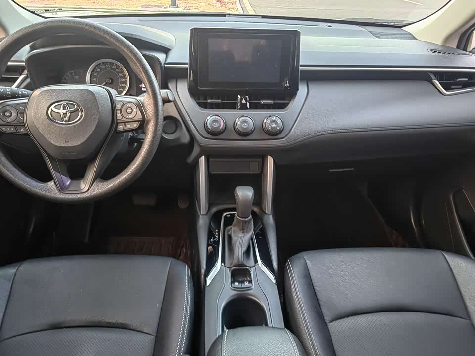 Toyota Corolla Sharp amplifier