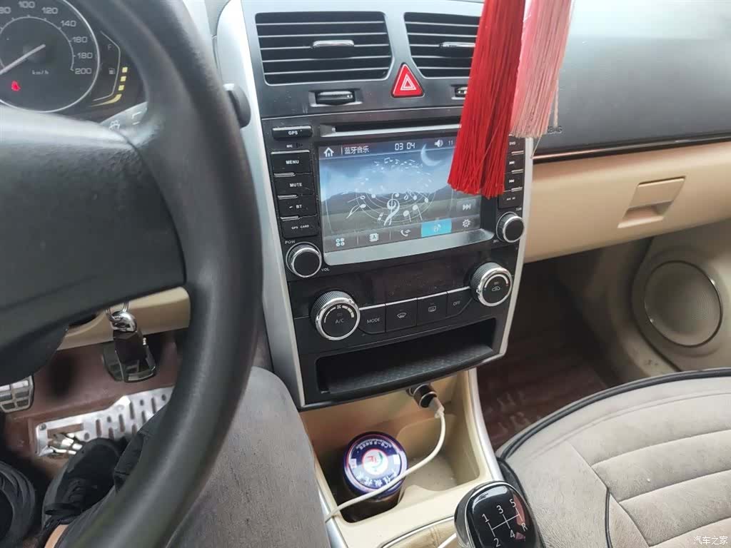 BAIC D20, 2015 9