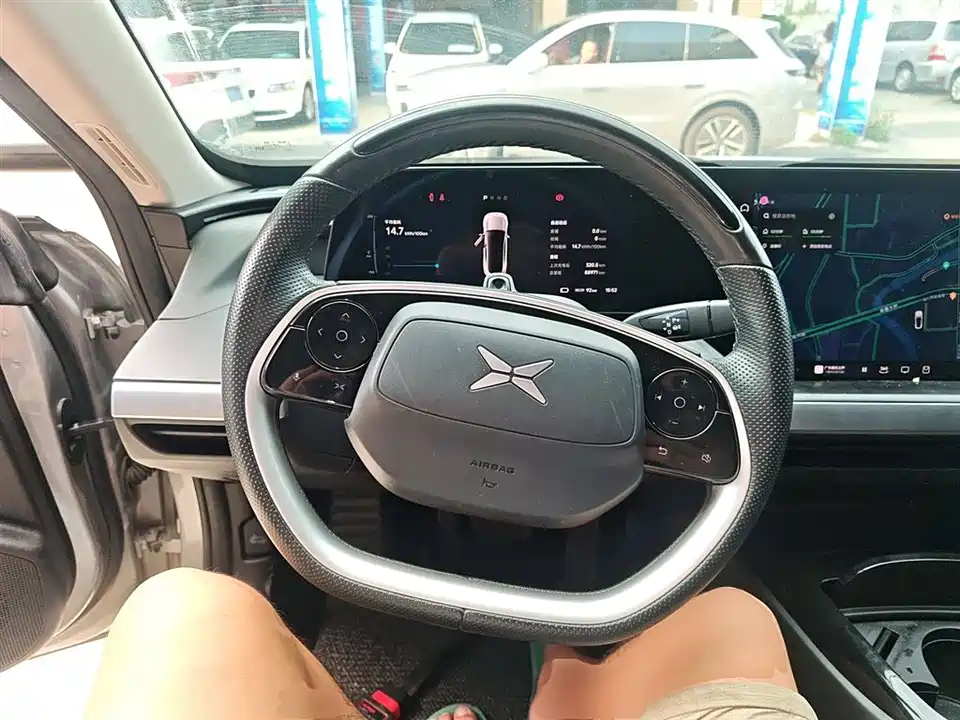 XPENG P7