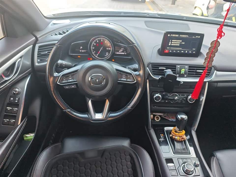 Mazda CX-4