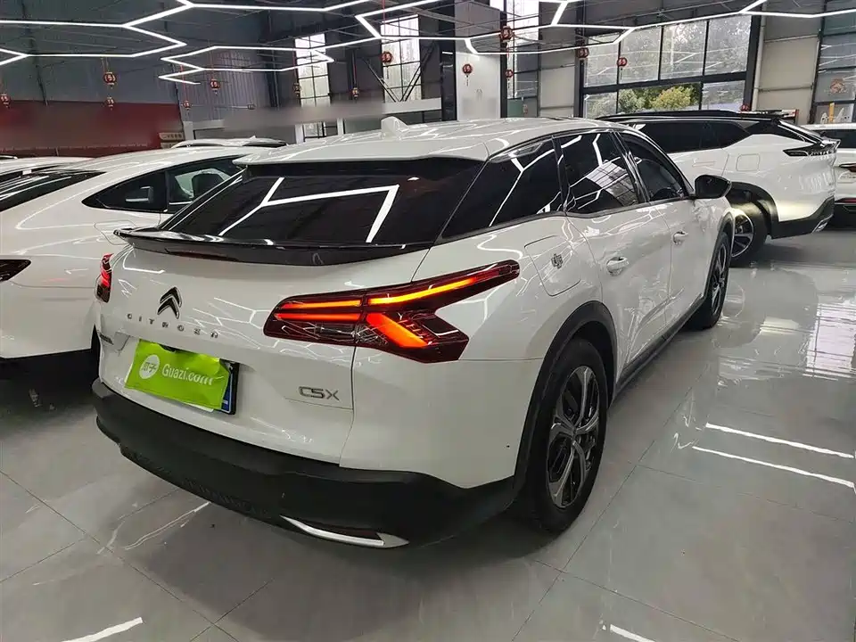 Citroen Versailles C5 X