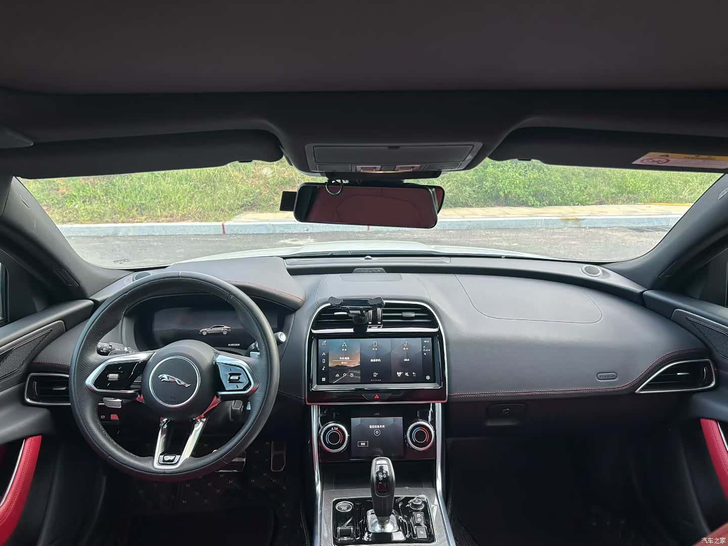 Land Rover XEL, 2023 все фото