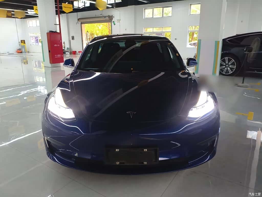 Tesla Model 3, 2019 3