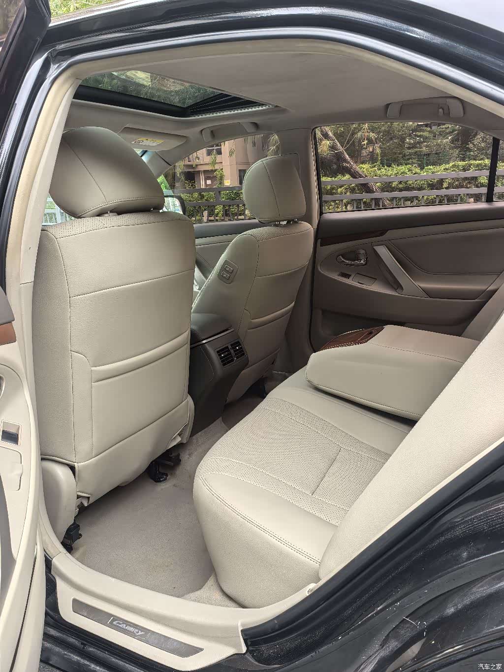 Toyota Camry, 2015 7