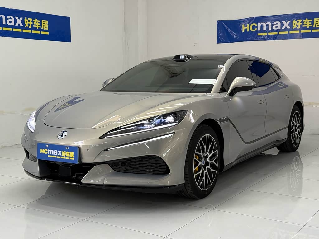 Denza Z9GT