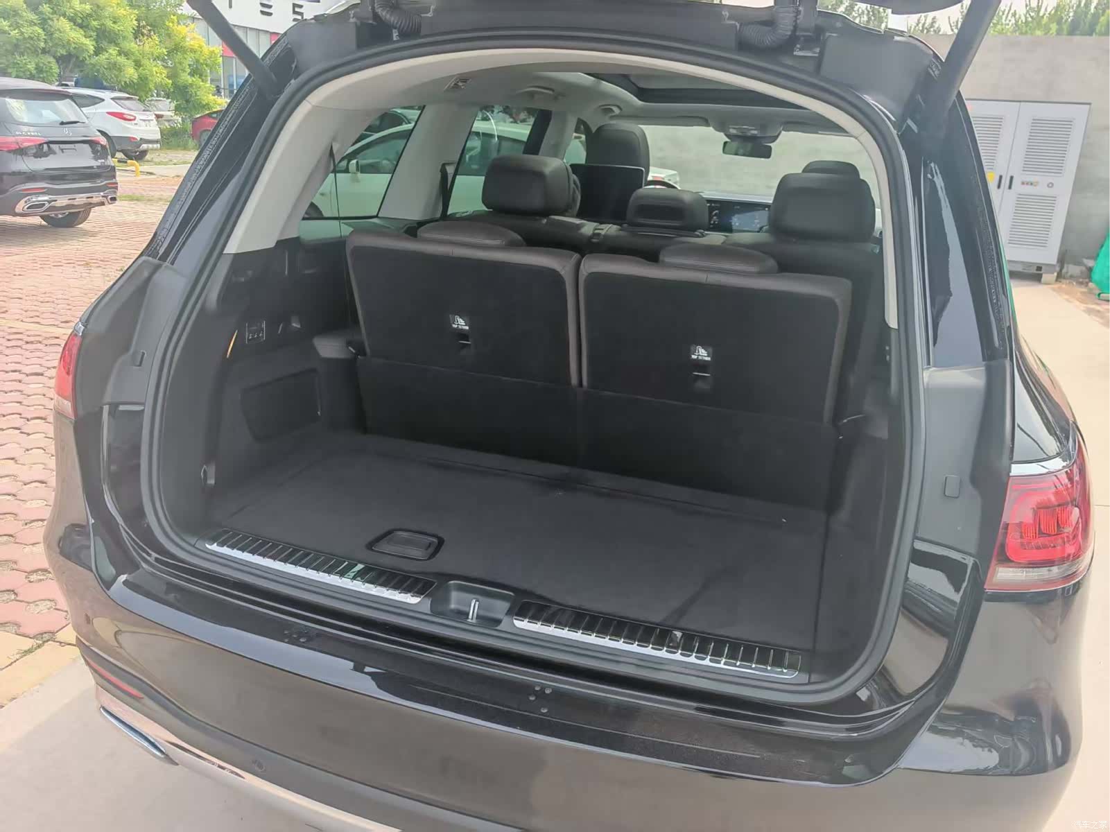 Mercedes-Benz GLS, 2021 18