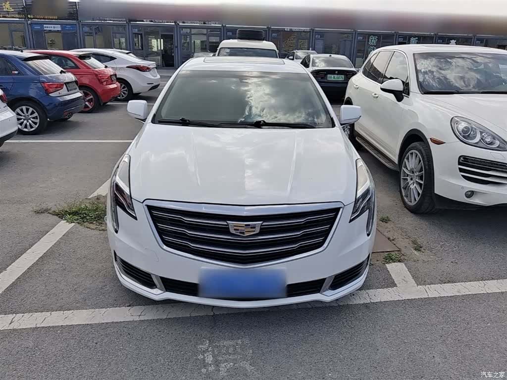 Cadillac XTS, 2018 3