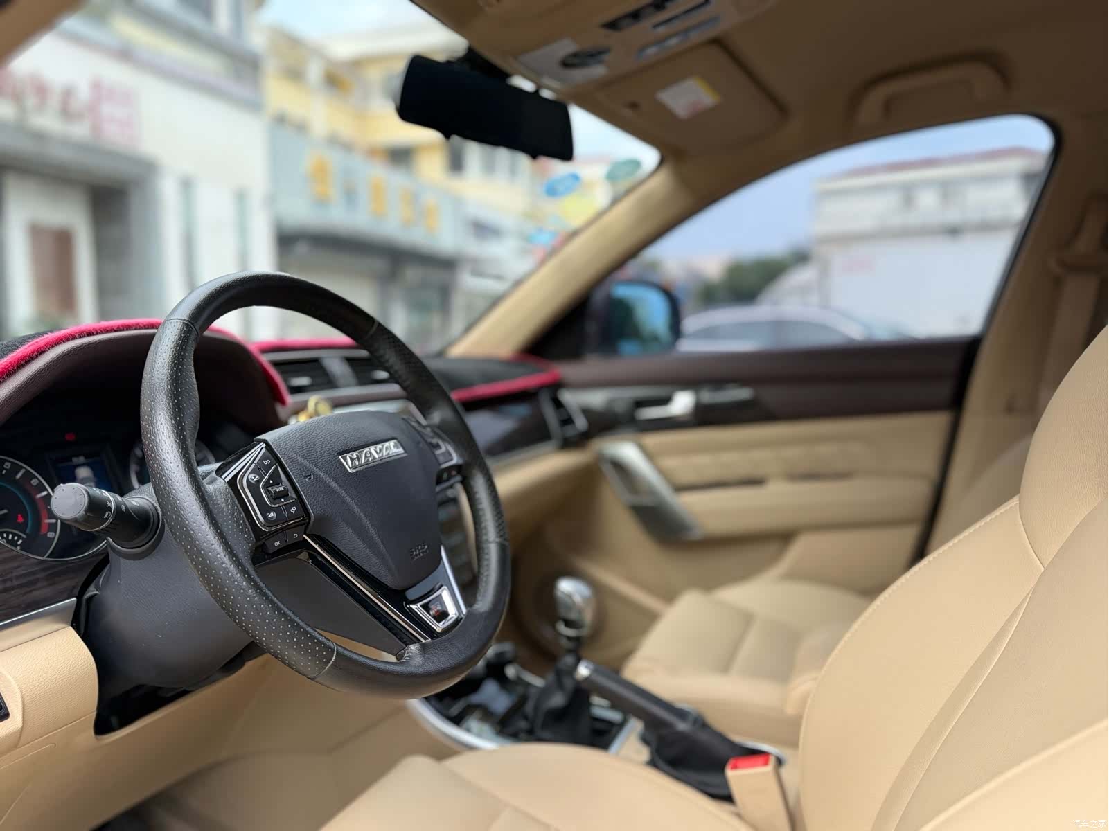 Haval H2, 2015 11