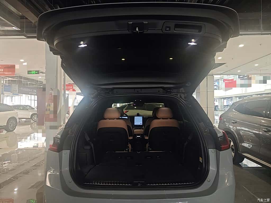 NIO ES8, 2020 19